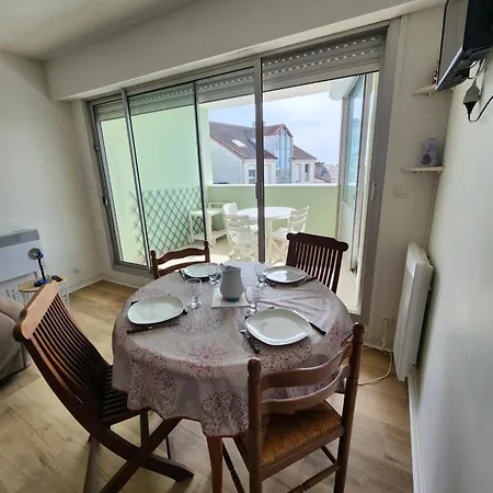 Apartament Les Flos Bleus *
